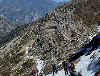 250226雪山基礎雪訓4日