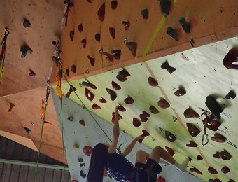 251210團體攀岩-大華中學